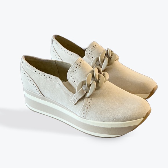 Dolce Vita Shoes - Dolce‎ Vita Beige Suede Platform Loafers Chain Detail Slip On Shoes Womens 10